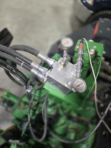 Laforge FRONT HITCH / PTO