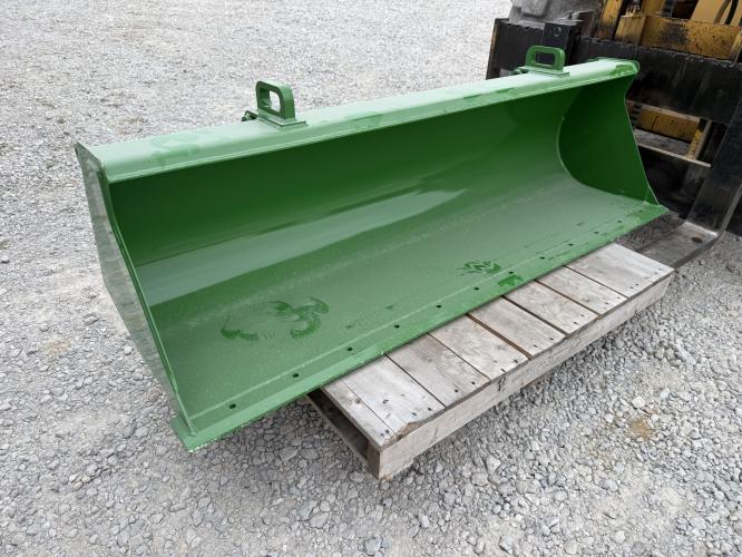 John Deere Heavy-Duty Bucket