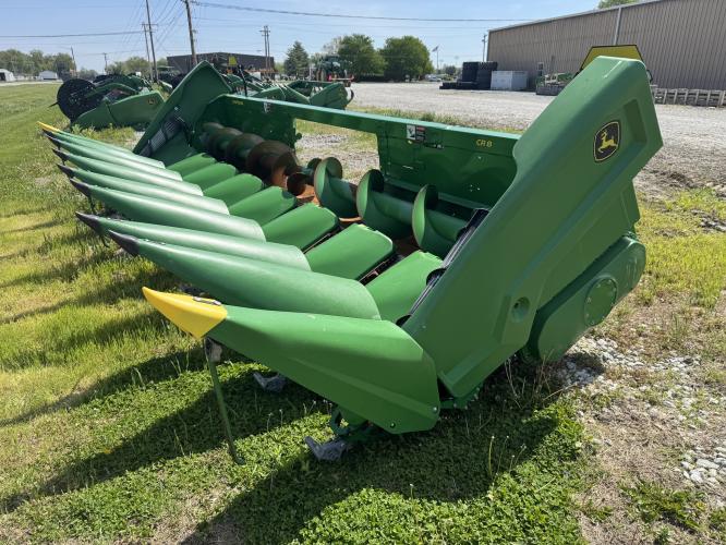 John Deere CR 8