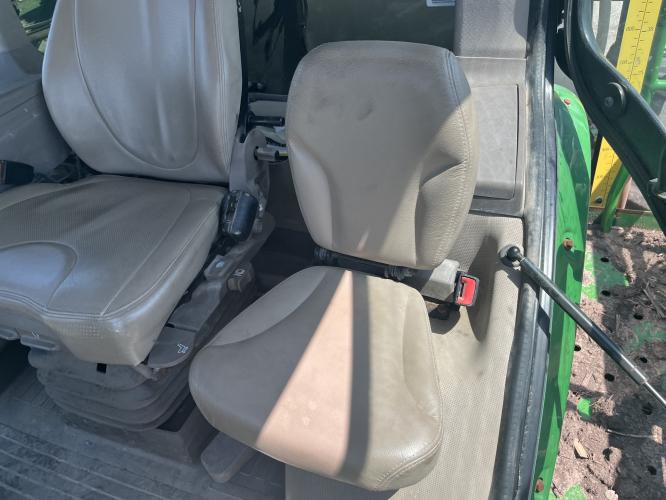 John Deere R4045