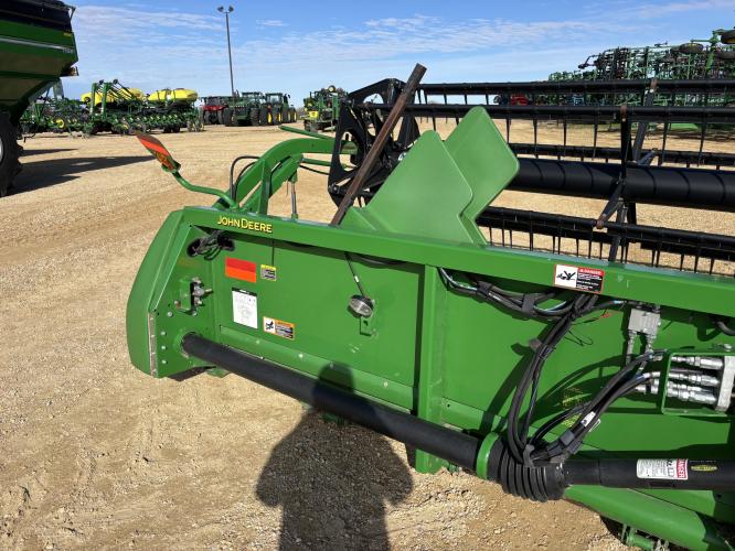 John Deere 625F