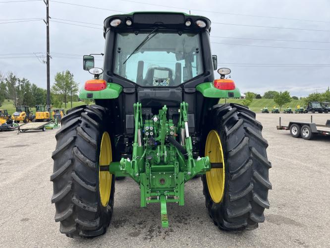 John Deere 6130M