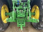 John Deere 6135E