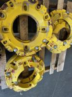 John Deere LS3157 - R213907 - wheel weight  105 lbs