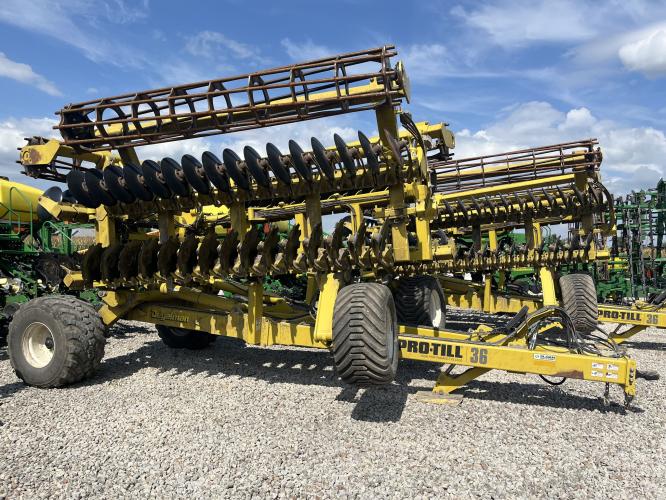 Degelman PRO-TILL