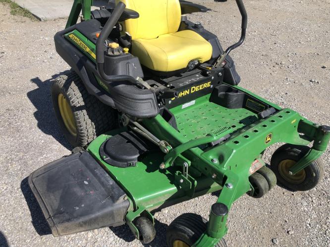 John Deere Z925M