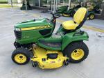 John Deere X758