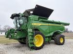John Deere X9 1100