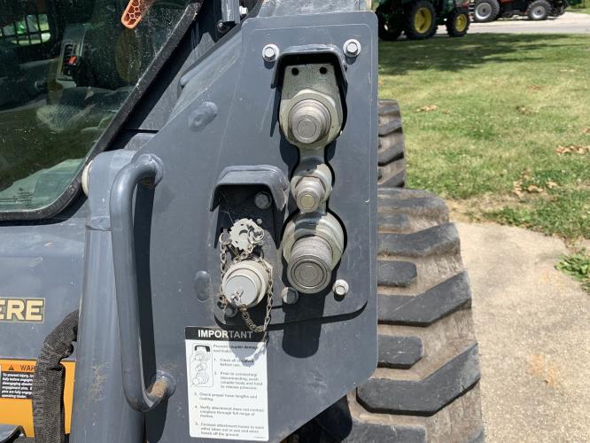 John Deere 316GR