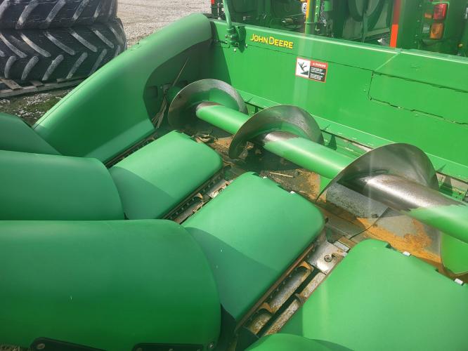 John Deere 608C
