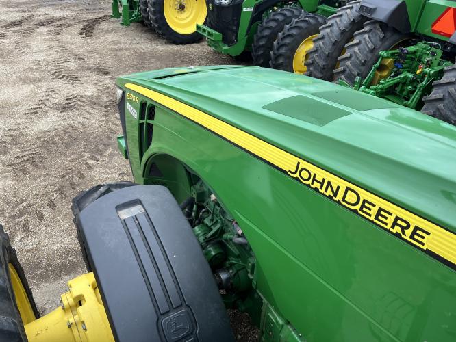John Deere 8370R