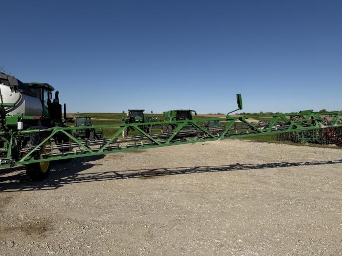 John Deere 412R