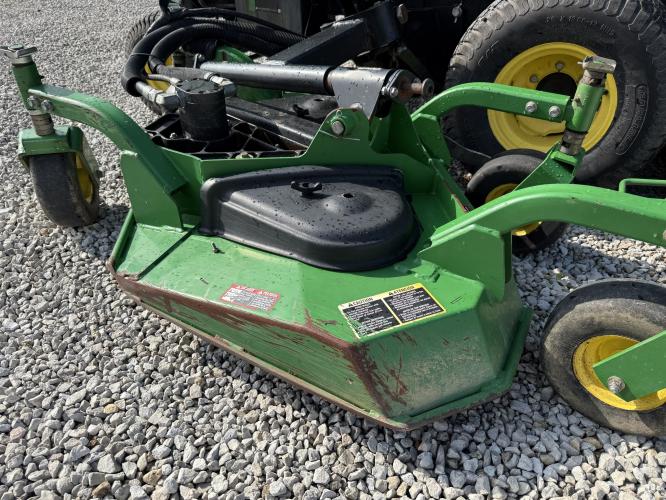 John Deere 1600