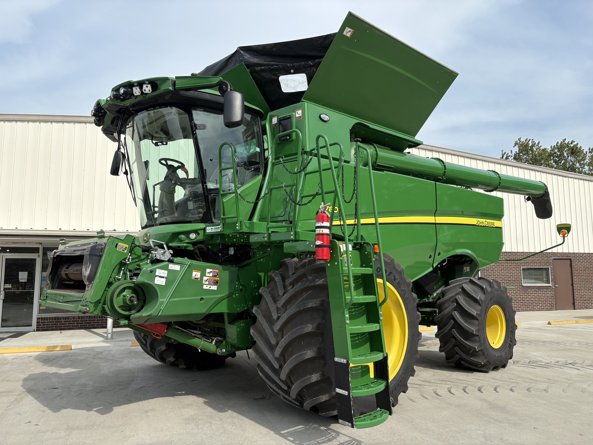 2023 John Deere S780