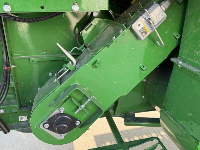John Deere S770