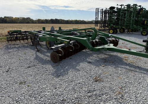 2010 John Deere 512