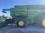 John Deere S7 700