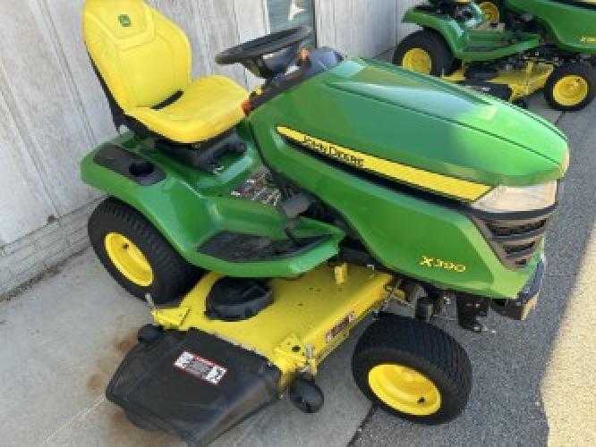 John Deere X390
