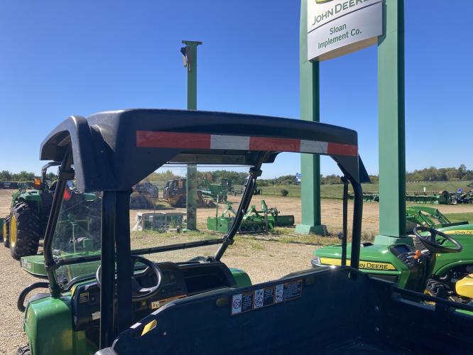 John Deere XUV 825I GREEN