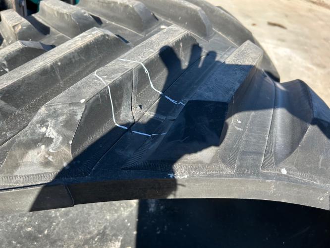 John Deere R554230 - 36" TRACK 9RX