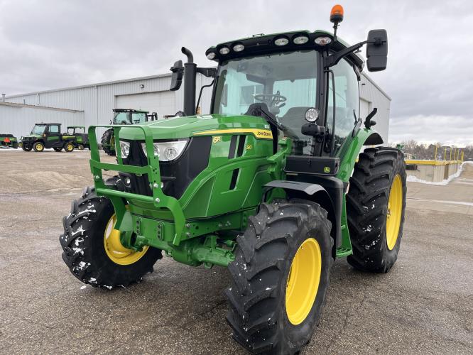 John Deere 6R 130