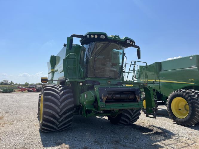 John Deere S7 800
