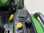 John Deere 3046R