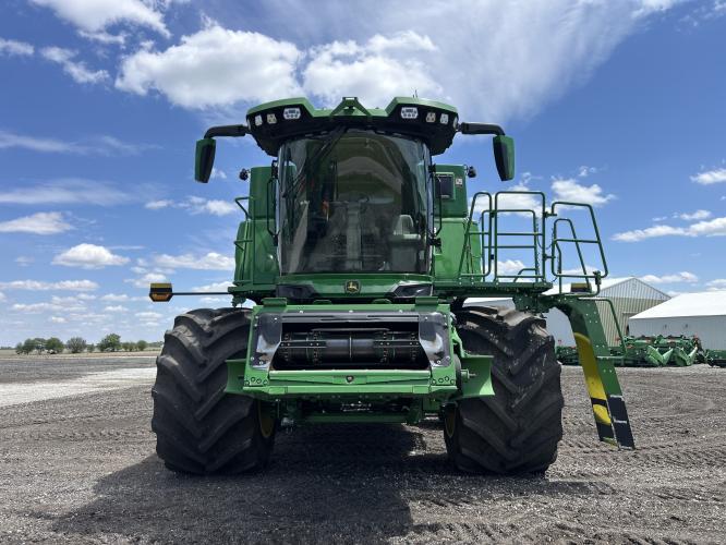 John Deere S7 800