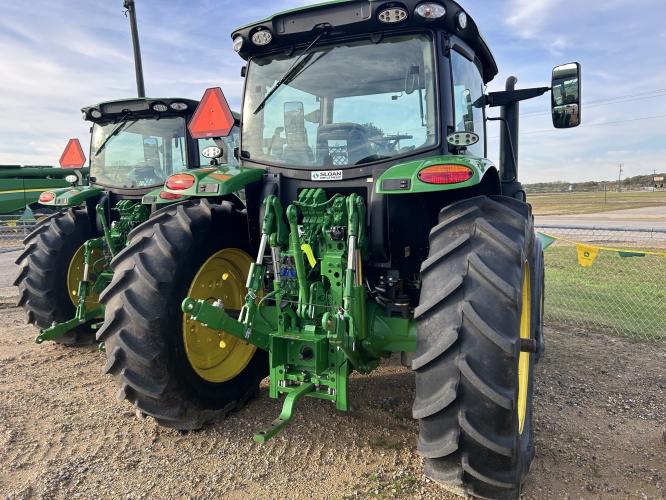 John Deere 6R 130