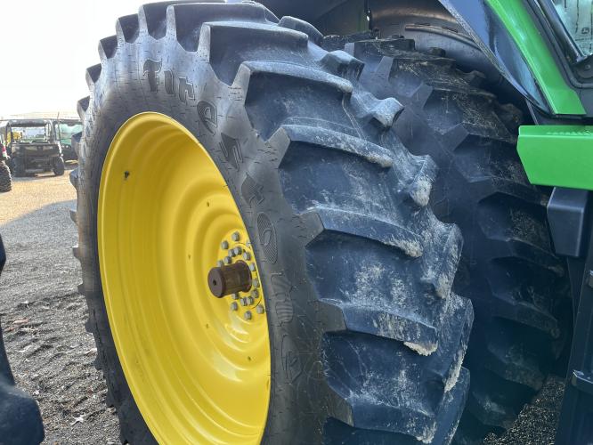John Deere 8R 370