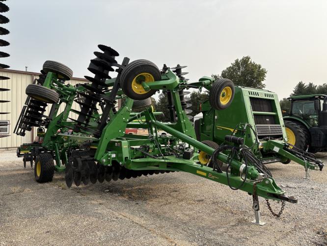 John Deere 2660VT