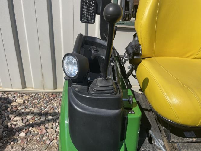 John Deere 2025R