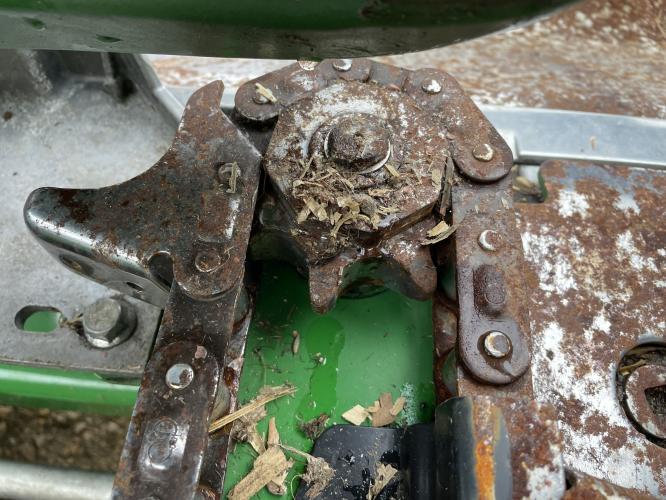 John Deere C12F