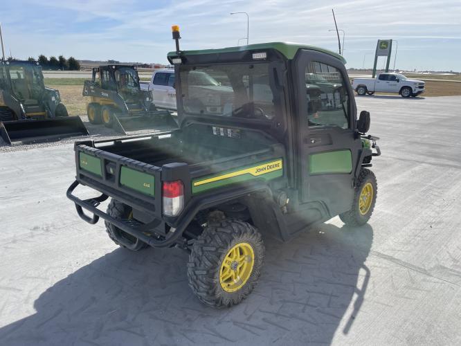 John Deere XUV835R