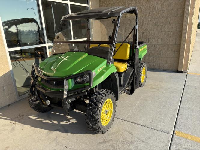 John Deere XUV 590M
