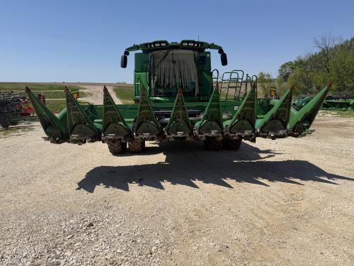 2008 John Deere 608C