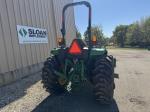 John Deere 4052R