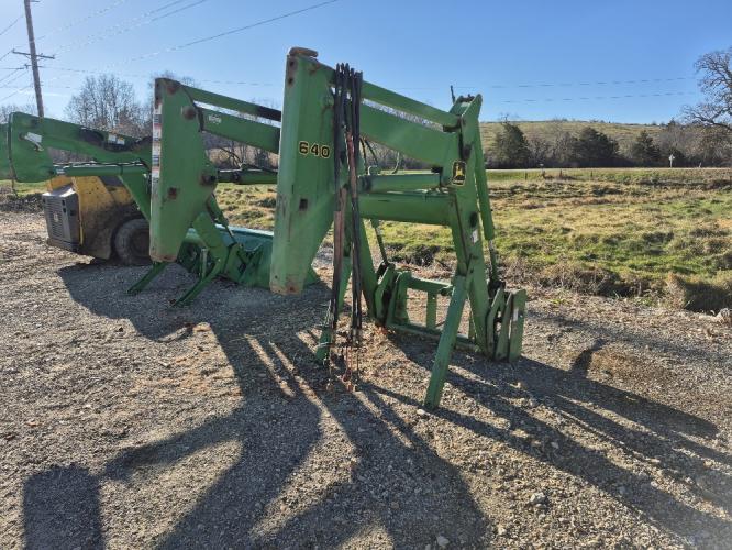 John Deere 640SL