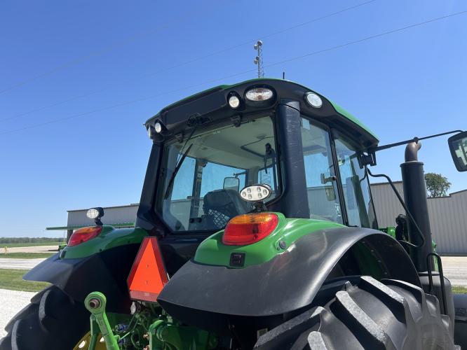 John Deere 6145M