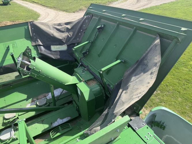 John Deere S760