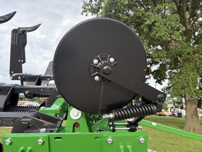 John Deere MT11