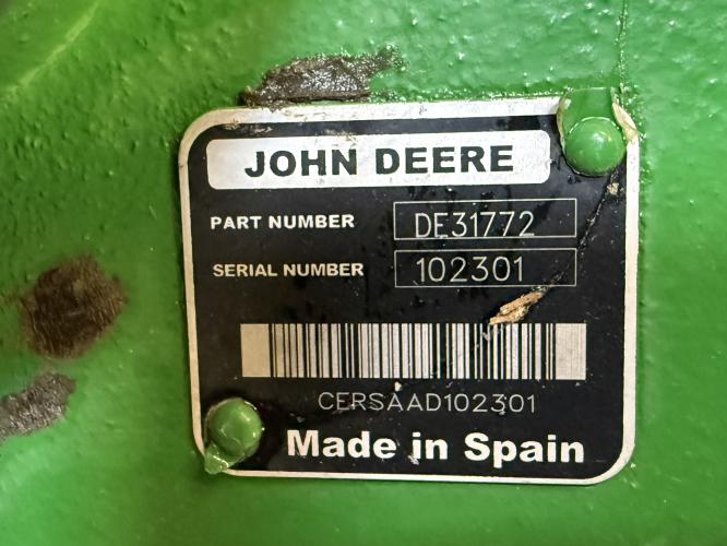 John Deere HD COMBINE SPINDLES