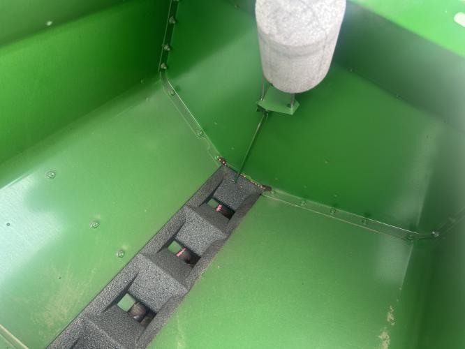 John Deere 1590