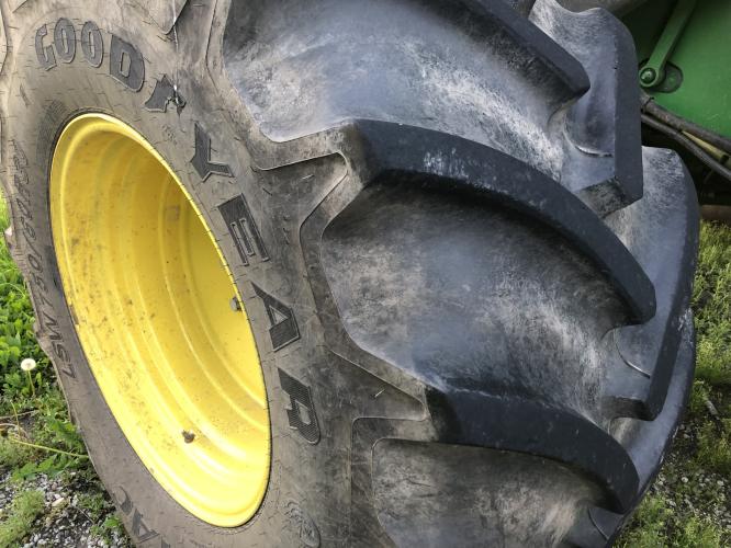 John Deere S790