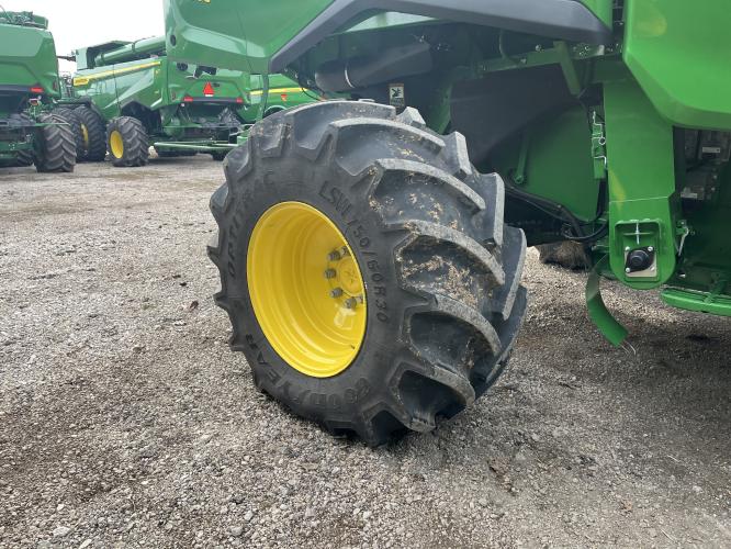 John Deere S7 800