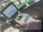 John Deere R4044