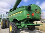 John Deere S770