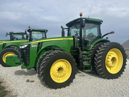 2017 John Deere 8400R