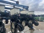 Kinze 3700
