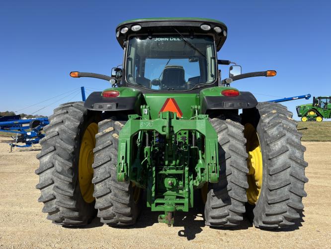 John Deere 8370R